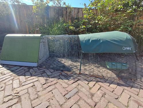 Kippenhok Eglu Go met ren (Omlet), Dieren en Toebehoren, Pluimvee | Toebehoren, Gebruikt, Kippenhok of Kippenren, Ophalen