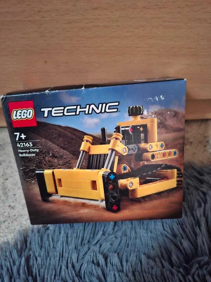 Lego Technic 42163 Heavy-Duty Bulldozer - Nieuw!, Kinderen en Baby's, Speelgoed | Duplo en Lego, Nieuw, Lego, Complete set, Ophalen
