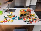 Fisher Price vintage vliegtuig 182 garage 930 veel extra's, Kinderen en Baby's, Speelgoed | Fisher-Price, Ophalen of Verzenden