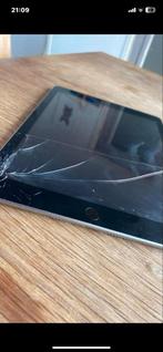 iPad 5e Gen. 9,7" (Barsten in Scherm), Gebruikt, 32 GB, Apple iPad, Grijs