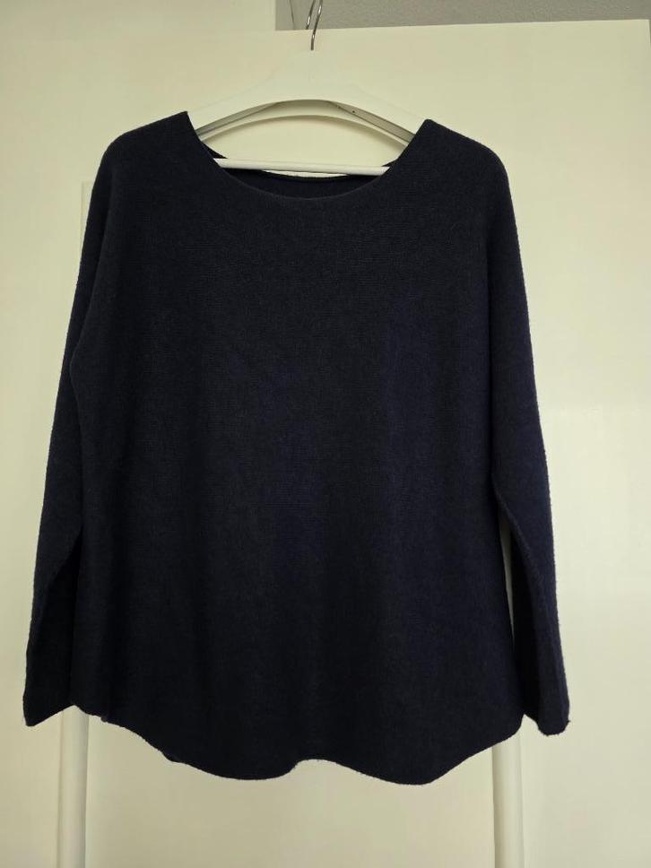 GEBREIDE TRUI DONKERBLAUW MAAT M, Kleding | Dames, Truien en Vesten, Zo goed als nieuw, Maat 38/40 (M), Blauw, Ophalen of Verzenden