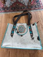 Super mooie koeienhuid schoudertas als nieuw, Sieraden, Tassen en Uiterlijk, Tassen | Damestassen, Ophalen of Verzenden, Zo goed als nieuw