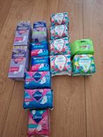 12 PAKJES MAANDVERBAND  MET VLEUGELS  + 2 DOZEN INLEGGERS, Ophalen, Nieuw, Overige typen