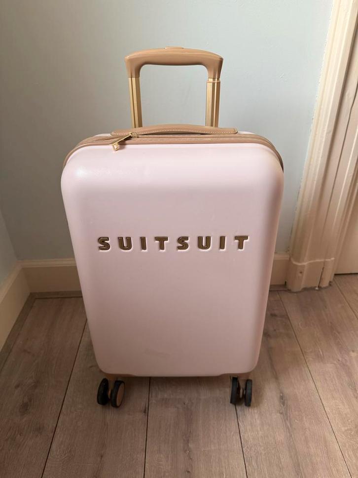 SUITSUIT Koffer - Roze, Sieraden, Tassen en Uiterlijk, Koffers, Zo goed als nieuw, Hard kunststof, 50 tot 60 cm, Minder dan 35 cm