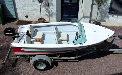 Speedboot met 5 PK motor en trailer, Watersport en Boten, Speedboten, Zo goed als nieuw, 3 tot 6 meter, Benzine, Minder dan 70 pk