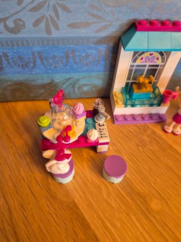 Lego Friends Stephanie Vriendschaps taartjes  beschikbaar voor biedingen