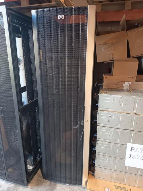 HP 10642 G2 42U 19inch rack zonder zijpanels, Computers en Software, Serverkasten, Gebruikt, Geperforeerd, Geperforeerd, Ophalen