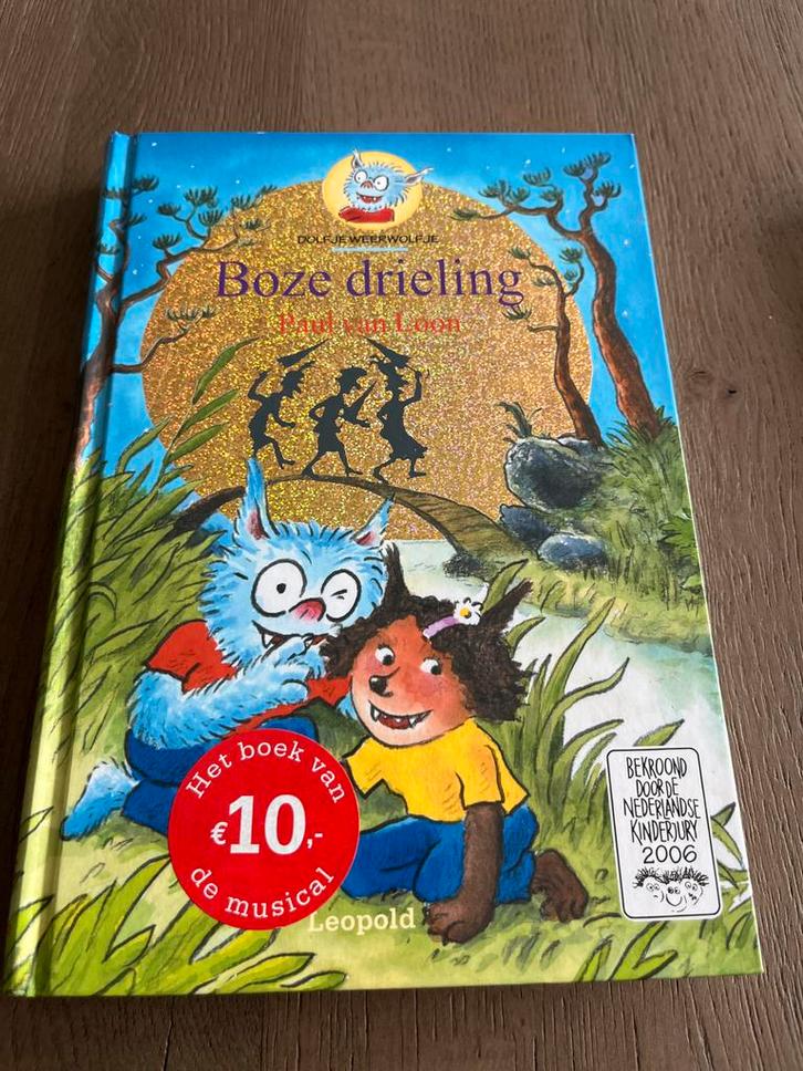 Dolfje Weerwolfje - Boze Drieling, Boeken, Kinderboeken | Jeugd | onder 10 jaar, Zo goed als nieuw, Fictie algemeen, Ophalen