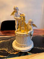 Capodimonte beeldje waterput, Ophalen of Verzenden, Zo goed als nieuw, Mens