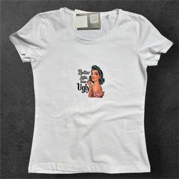 Nieuw T-shirt ‘better late' beschikbaar voor biedingen