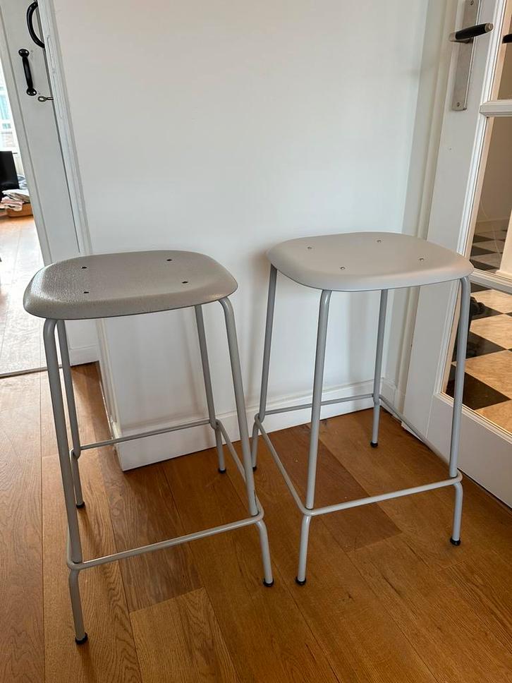 Hay barkrukken, Huis en Inrichting, Barkrukken, Zo goed als nieuw, 60 tot 90 cm, 2 krukken, Ophalen