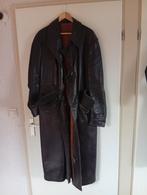 2 Oude leren jas, lang model met helm en handschoenen, Overige maten, Ophalen of Verzenden, Gedragen, Onbekend