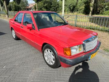 Mercedes-Benz 190-Serie 1.8 E U9 1992 Rood/handbak/nap beschikbaar voor biedingen