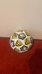 VVV Venlo bal met handtekeningen 2004/2005, Sport en Fitness, Voetbal, Maat XL, Ophalen of Verzenden, Zo goed als nieuw, Bal