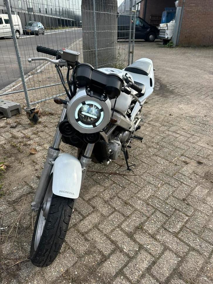 Honda NTV 650 – Custom Streetfighter look, Motoren, Onderdelen | Honda, Ophalen