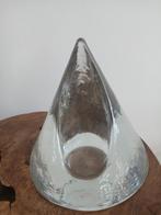 KLAUS BREIT, kegelvormige waxinehouder massief glas., Antiek en Kunst, Ophalen of Verzenden