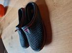 SLIPPERS NIEUW MAAT 42, Slippers, Zwart, Nieuw, Ophalen of Verzenden
