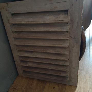 Shutter, louvreluik, oud hout landelijk sober  beschikbaar voor biedingen