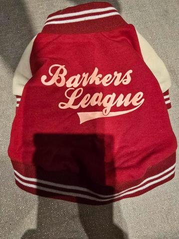 Jasjes en jurkjes voor kleine de hond maat XS en S  beschikbaar voor biedingen