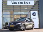 Volkswagen Tiguan 1.5 TSI 150 pk DSG ACT IQ Drive | Panorama, Auto's, Volkswagen, 150 pk, Zwart, Bedrijf, Traction-control