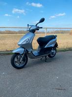 Uniek! Piaggio Fly 2-Takt | slechts 844 km | 1e eigenaar, Fietsen en Brommers, Scooters | Piaggio, Benzine, Maximaal 45 km/u, 50 cc