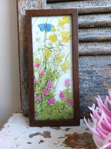 Schattig vintage schilderijtje blauw vlindertje op bloem beschikbaar voor biedingen