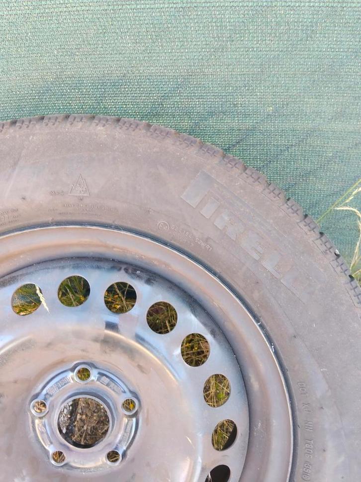 Winterband met velg - Pirelli 16 inch, Auto diversen, Overige Auto diversen, Ophalen