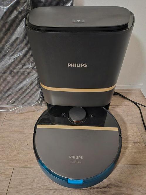 Philips 7000 Series Robotstofzuiger + Basisstation, Witgoed en Apparatuur, Stofzuigers, Zo goed als nieuw, Robotstofzuiger, Minder dan 1200 watt