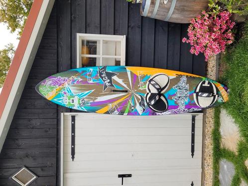 Tabou Pocket Wave 93l thruster, Watersport en Boten, Windsurfen, Gebruikt, Plank, Minder dan 250 cm, Met vin(nen), Minder dan 5 m²