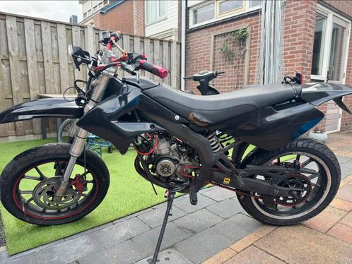 Derbi Senda uit 2011, Fietsen en Brommers, Brommers | Derbi, Gebruikt, Maximaal 45 km/u, Ophalen