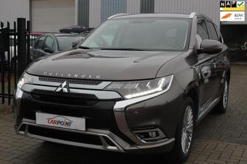 Mitsubishi Outlander 2.4 PHEV 4WD Intense+ Navi Keyless LED  beschikbaar voor biedingen