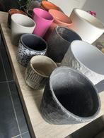 Bloempotten, Tuin en Terras, Bloempotten, Ophalen, Rond, Zo goed als nieuw, Aardewerk