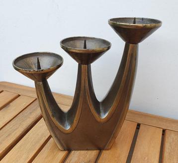 Vintage retro brutalist kandelaar beschikbaar voor biedingen