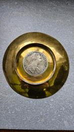 Messing schaal met maria theresia thaler, Antiek en Kunst, Antiek | Koper en Brons, Ophalen of Verzenden