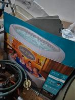 Bubbelbad 1 jaar gebruikt, zolderopruiming!, Ophalen of Verzenden, Gebruikt, Opblaasbaar