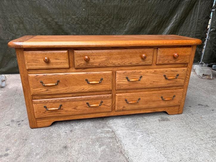 Mooie houten dressoir met veel opbergruimte, Huis en Inrichting, Kasten | Dressoirs, Gebruikt, 150 tot 200 cm, 50 tot 75 cm, Met lade(s)