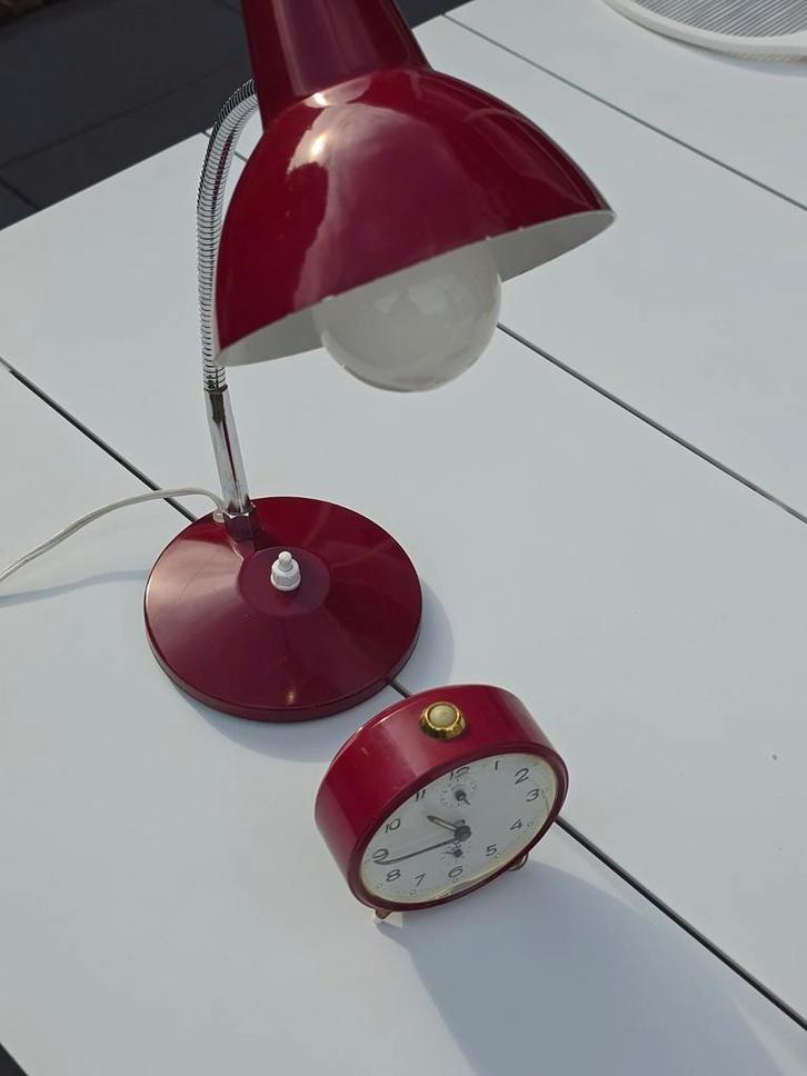 Vintage antieke stalen bordeauxrode bureau / nachtkast lamp, Antiek en Kunst, Antiek | Lampen, Ophalen of Verzenden