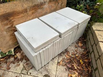 Kalkzandsteen 43,7x29,8x6,9 cm beschikbaar voor biedingen