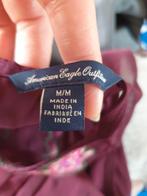 American Eagle shirt top M 38 40 plisse bordeaux gratis verz, Maat 38/40 (M), Overige kleuren, Verzenden, Zo goed als nieuw