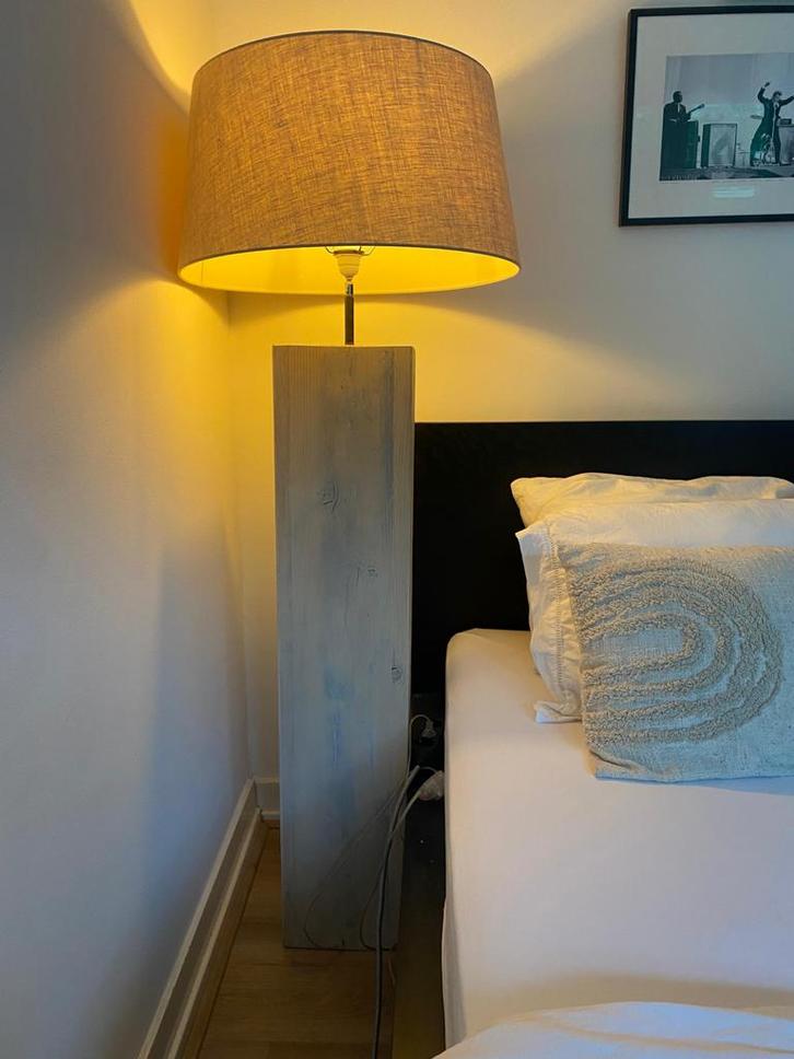 Steigerhouten Lamp met Linnen Kap, Huis en Inrichting, Lampen | Vloerlampen, Zo goed als nieuw, 100 tot 150 cm, Hout, Ophalen