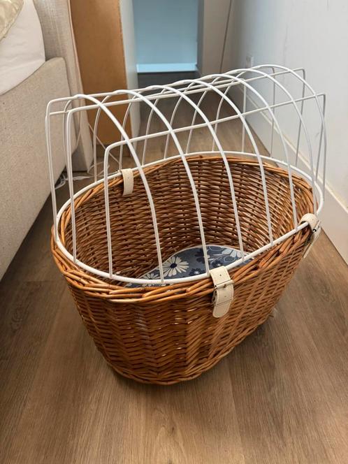 Hondenmand Fiets - Riet met Metalen Frame, Fietsen en Brommers, Fietsaccessoires | Fietsmanden, Gebruikt, Fietsmand, Ophalen