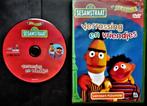 DVD - Sesamstraat Verassingen en Vriendjes - Ernie en Bert, Alle leeftijden, Ophalen of Verzenden, Zo goed als nieuw, Avontuur