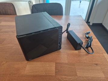 Synology DS413 NAS met 1.5 TB HDD's beschikbaar voor biedingen