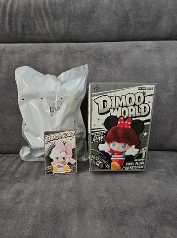 Dimoo World Disney - Daisy's Gift - POP MART beschikbaar voor biedingen