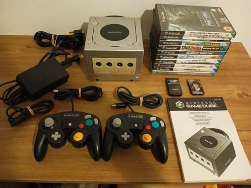 Gamecube met spellen, 2 controllers en geheugenkaart, Spelcomputers en Games, Spelcomputers | Nintendo GameCube, Gebruikt, Zilver