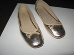 nw goud zilver kleurige meisjes dames schoenen 37 €7.50, Kleding | Dames, Schoenen, Pumps, Beige, Nieuw, Ophalen of Verzenden