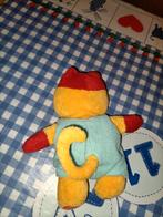 Oranje poes knuffeltje met blauwe tuinbroek en rode muts, Ophalen of Verzenden