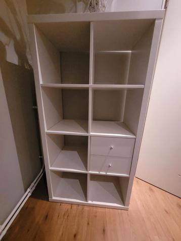 Witte IKEA Kallax kast beschikbaar voor biedingen