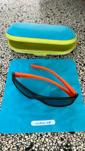 Zonnebril kind, oranje, julbo beschikbaar voor biedingen