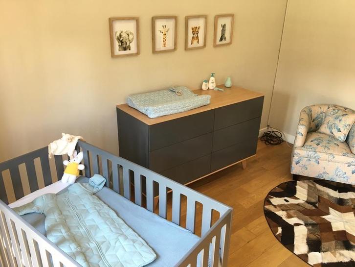 Grijs met eiken ledikant 120 x 60cm, Kinderen en Baby's, Babywiegjes en Ledikanten, Gebruikt, Ledikant, Ophalen